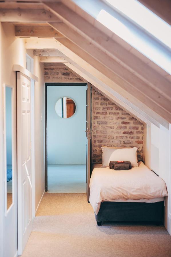 Lakeside Mountain Loft Bagian luar foto